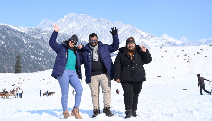 Singapore to Kashmir travel